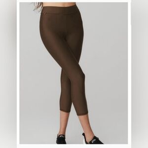 ALO Yoga Chocolate Brown Cropped Leggings